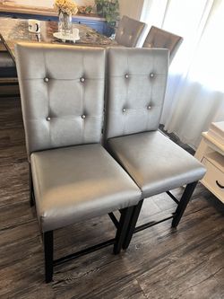 Table Chairs