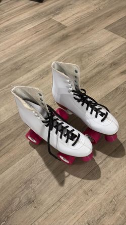 White Quad Roller Skates with Pink Wheels