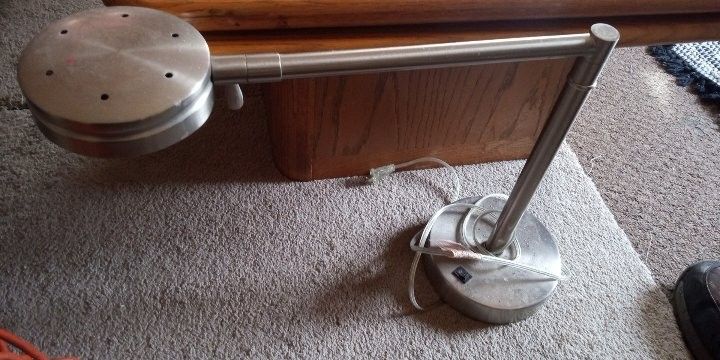 Metal Desk Lamp Good Condition $10.00