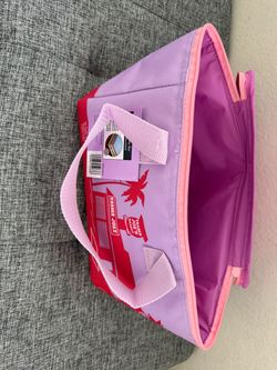 Brand New no longer available Trader Joe’s lunch bag tote