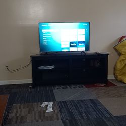 43in Roku Tv