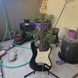 Vintage 1997 Squire Stratocaster 
