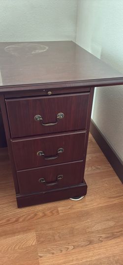 Mahogany Desk