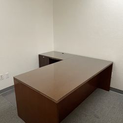Double Pedestal L-Shaped Desk