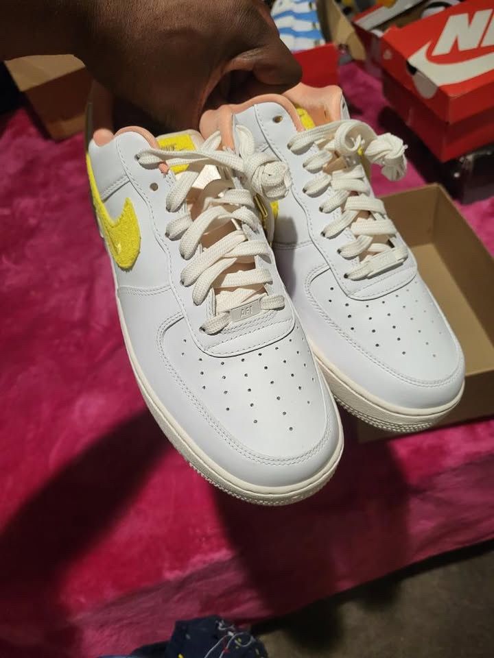 Air Force 1s Mama Edition - realvibe.in display picture 1