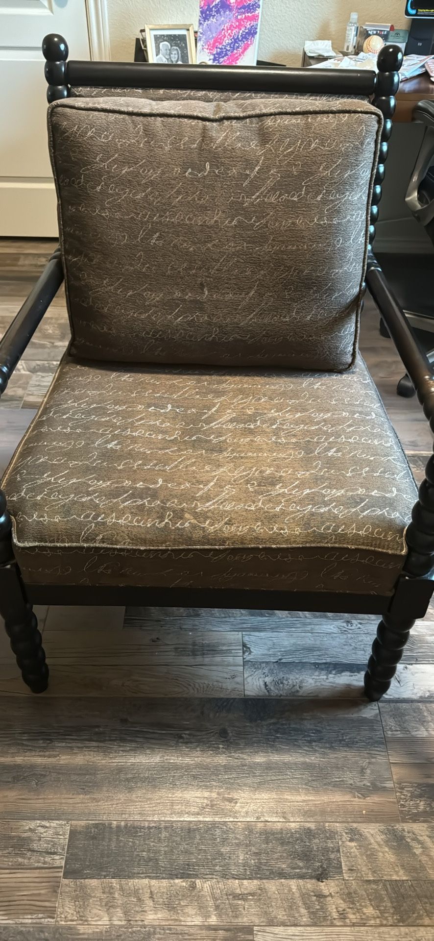 Ashleys Sturdy Wooden Frame Chair