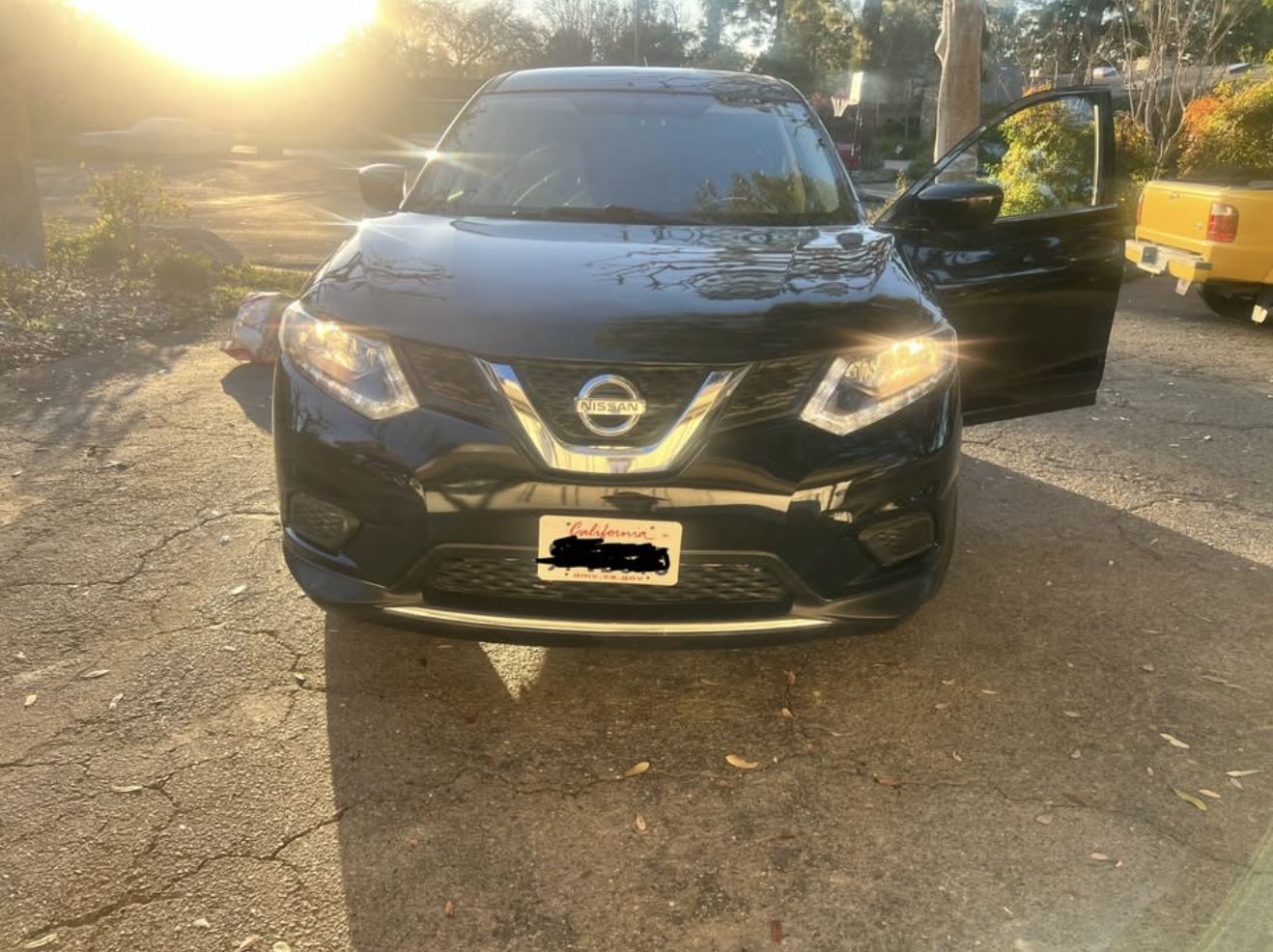 2016 Nissan Rogue – Salvage Title – $5,000 OBO – Extra Parts Included