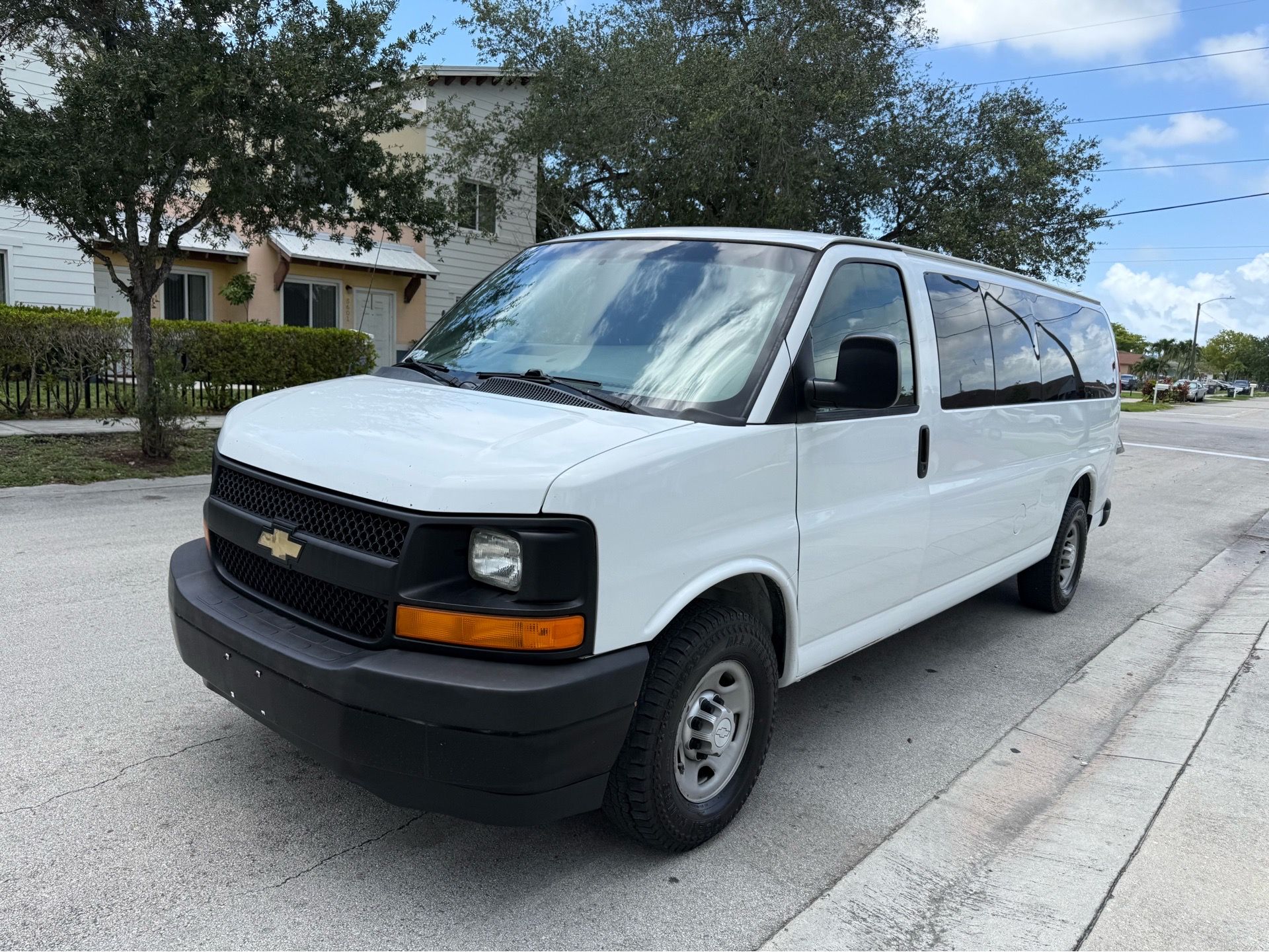 2017 CHEVROLET EXPRESS 3500 PASSENGER VAN