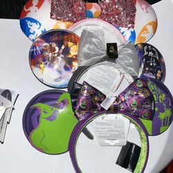 Lounglefly and Disney ears