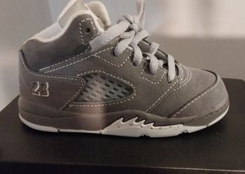 Grey ,, Size 8C
