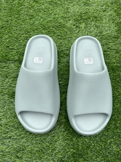 adidas Yeezy Slide Salt (ID5480) Men’s Size 10 , 11 and 12 Available 