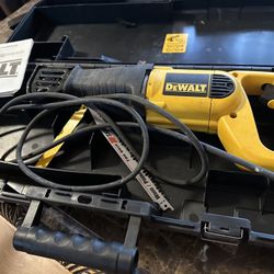 DeWalt Reciprocating Saw