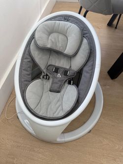 Munchkin Electric Swing