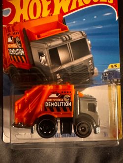 Hot wheels th