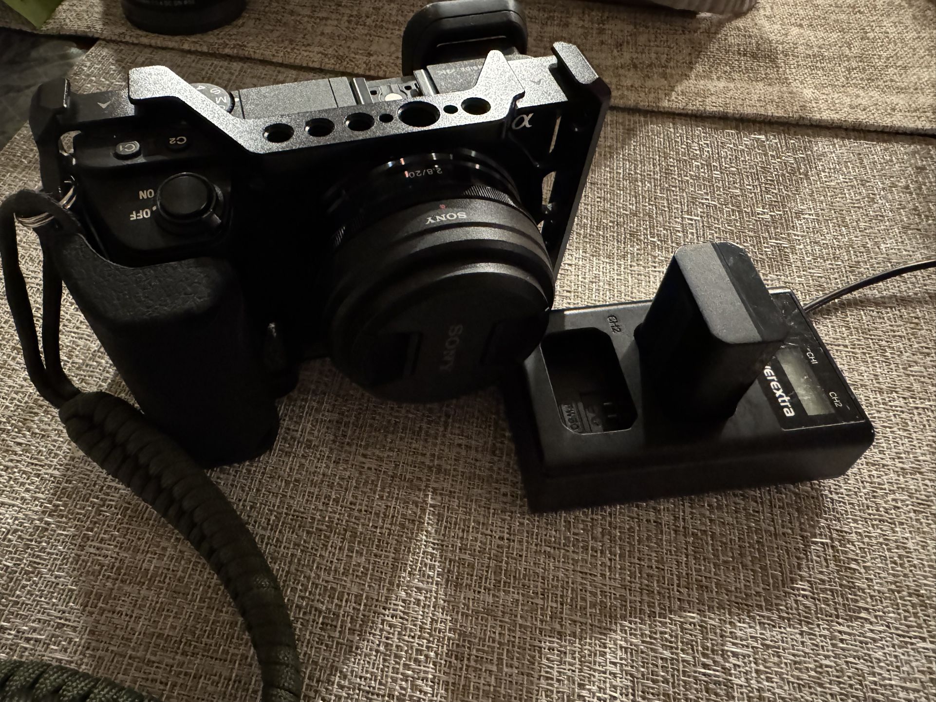 Sony 6500 W/ 28mm F2.8. Two Batteries. 128gig Scandisk.