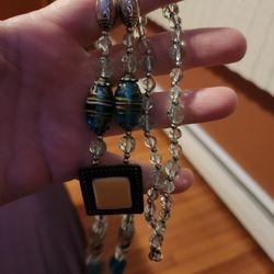 Beautiful Vintage Necklace And Earrings  New