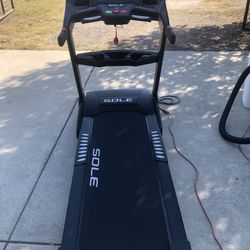 Sole F 63 Treadmill 