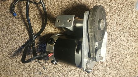 ☆☆Price Cut☆☆ 2HP DC 24V-36v 4-pole brushed Motor w/Jack Shaft & Mounting System for Bikes, Scooters, Off Grid Gen. etc....