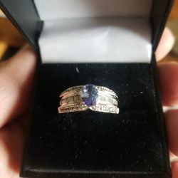 14k White Gold Tanzanite ring 