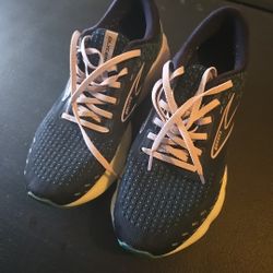 Nike In- Season TR-13  Women Running Athletics Shoes  Black Size 9