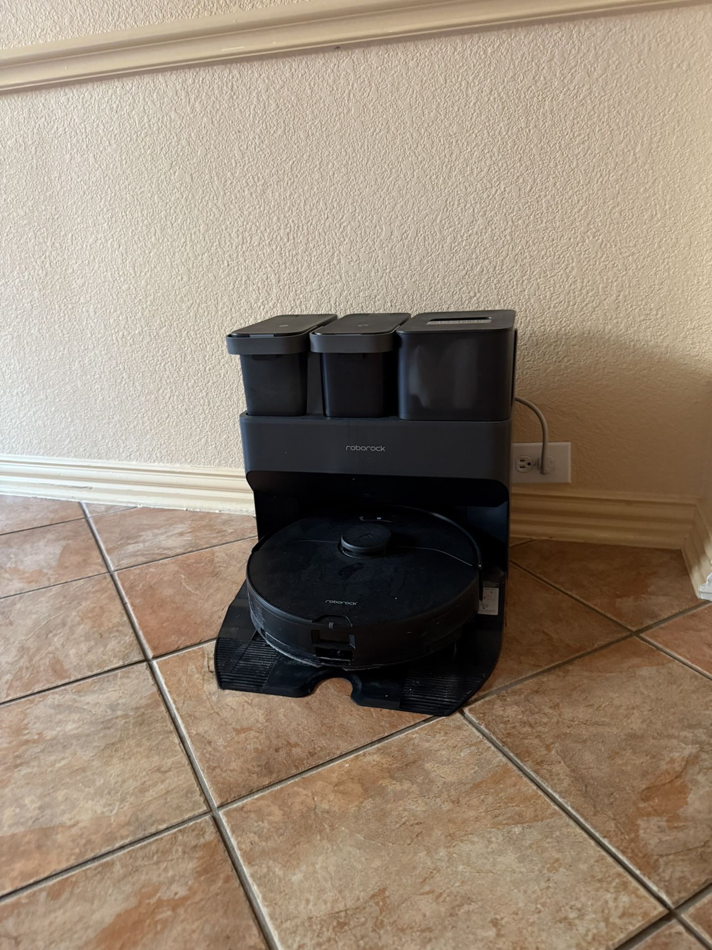 Robot vacuum