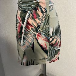 Women Guess Skirt 