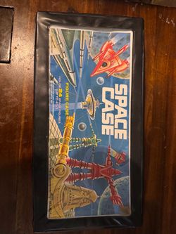 Vintage 1970s Tara Toy Space Case Action Figure Carrying Case Lot w/ Star Wars & Sci-Fi Figures