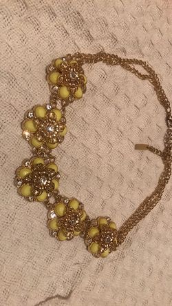 Beautiful yellow necklace