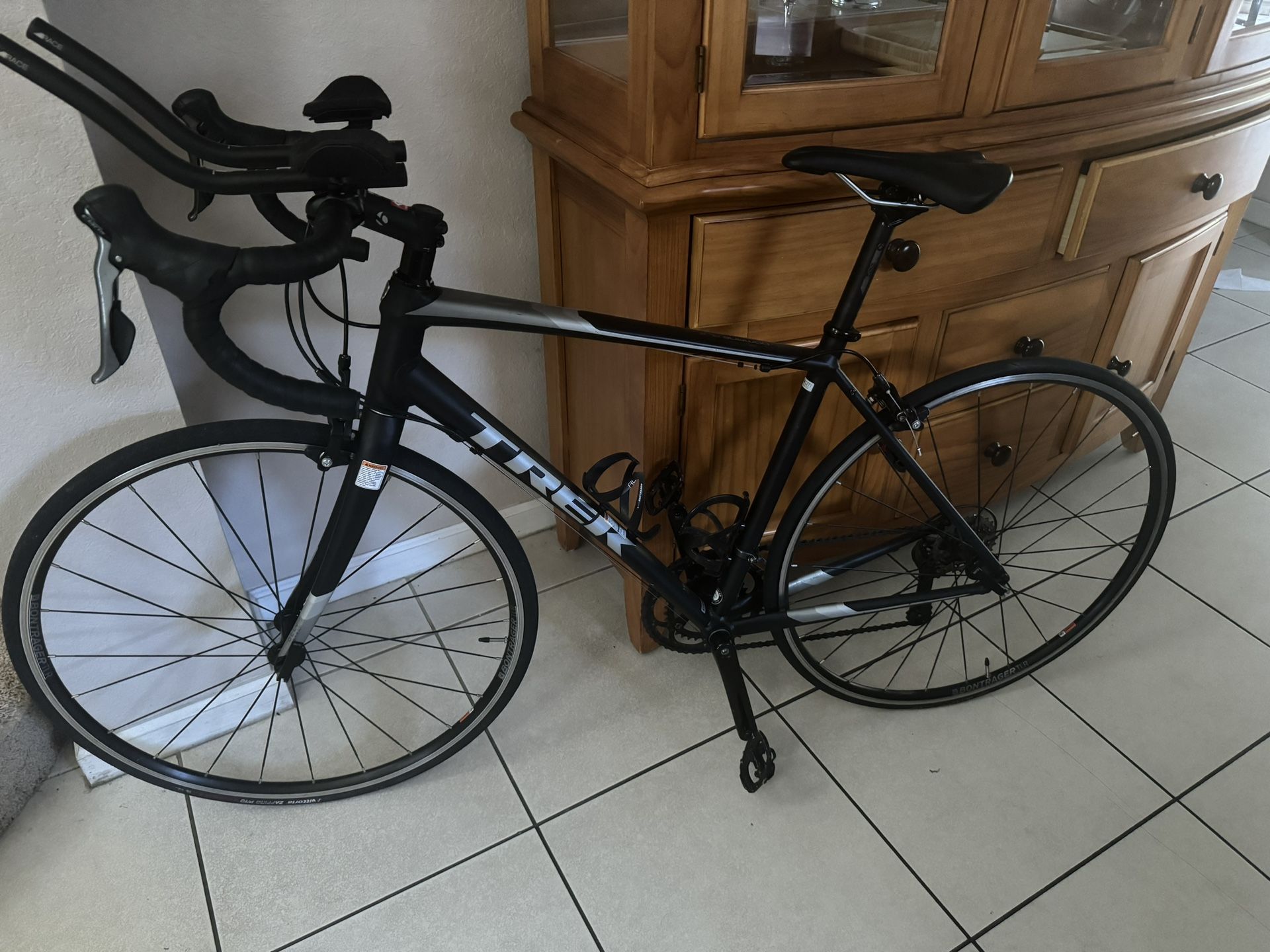 Trek road Bike 54cm