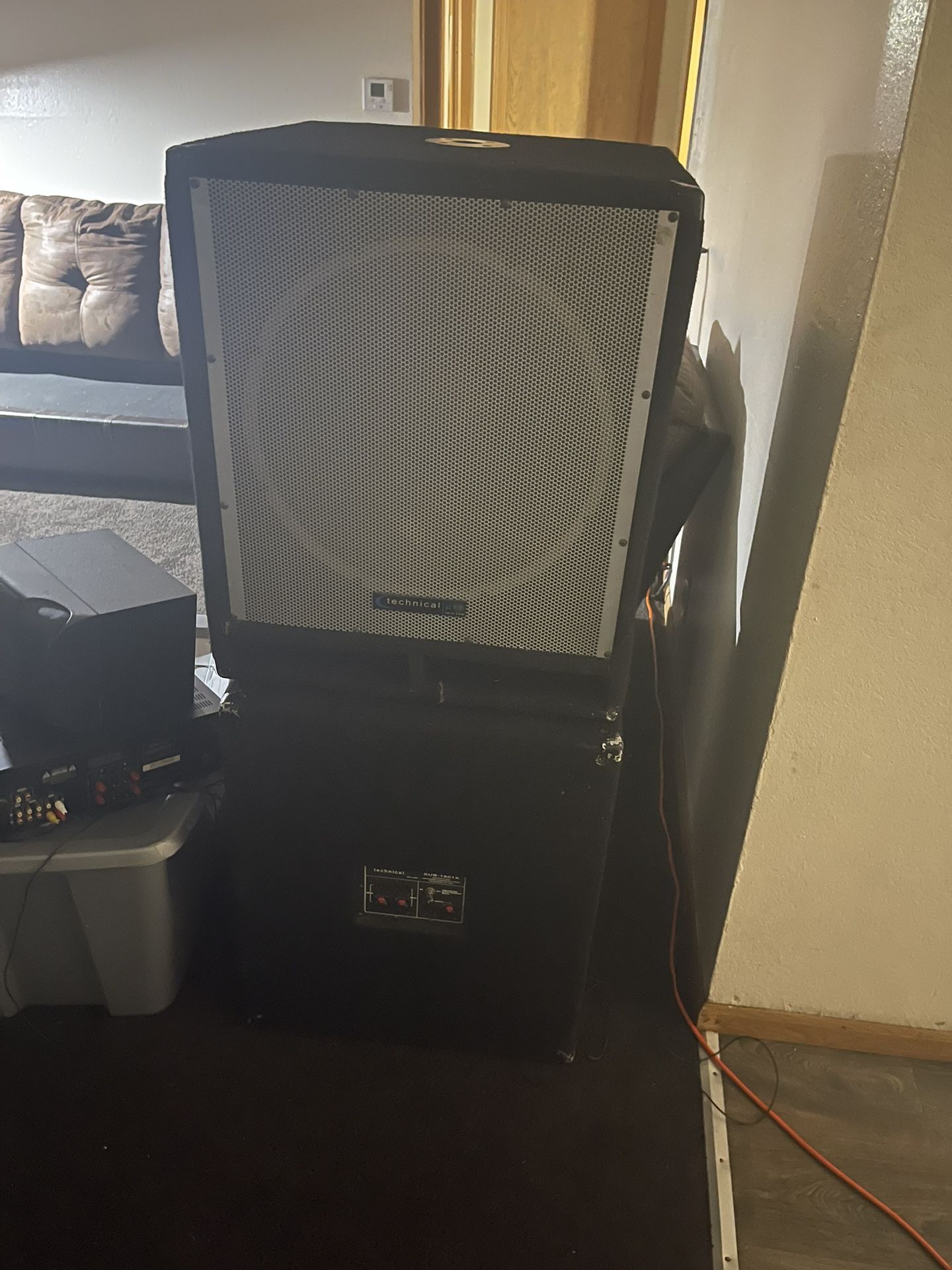 Technicall Pro 1801x Subwoofers