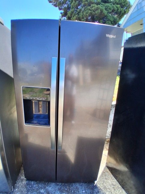 Whirlpool Refrigerator