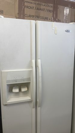 Whirlpool refrigerator side by side