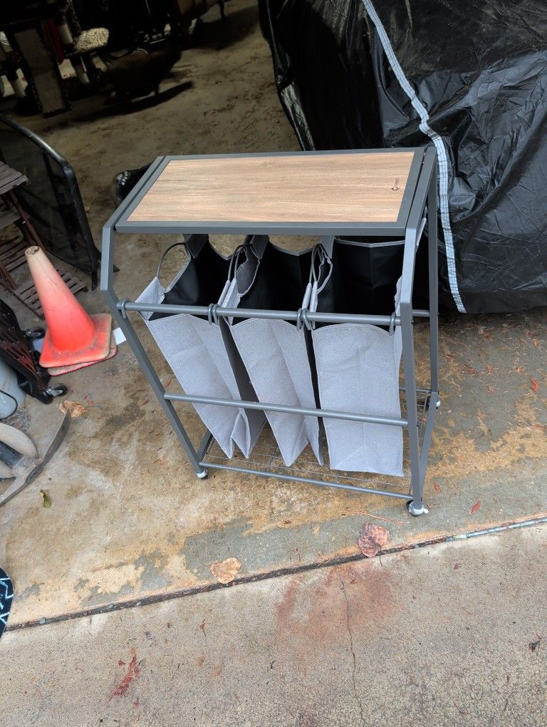 Trinity Laundry Organizer 