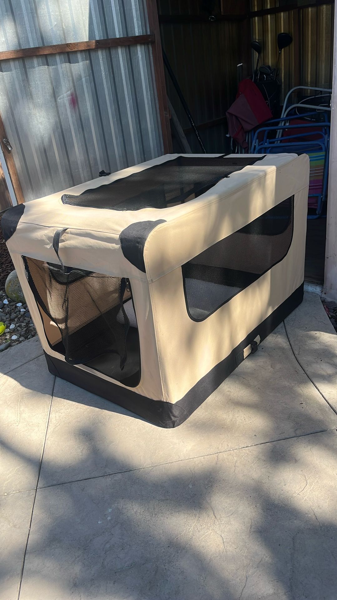 Portable Dog crate