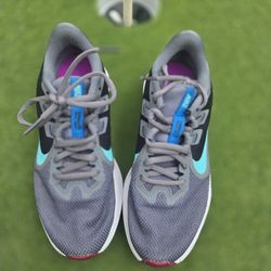 Women's Nike Shoes 