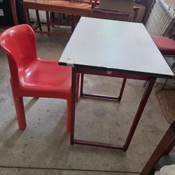 Art Desk With Chair 