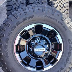 2025 NEW OEM ORIGINAL TAKEOFFS FORD F-250 TREMOR 18 INCH TIRES GOODYEAR WRANGLER DURATRAC NEW 100 % DOT 1125 $ 1750 