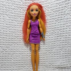 Mattel DC Super Hero Girls Starfire Action Doll 12". Good condition and smoke free home.
