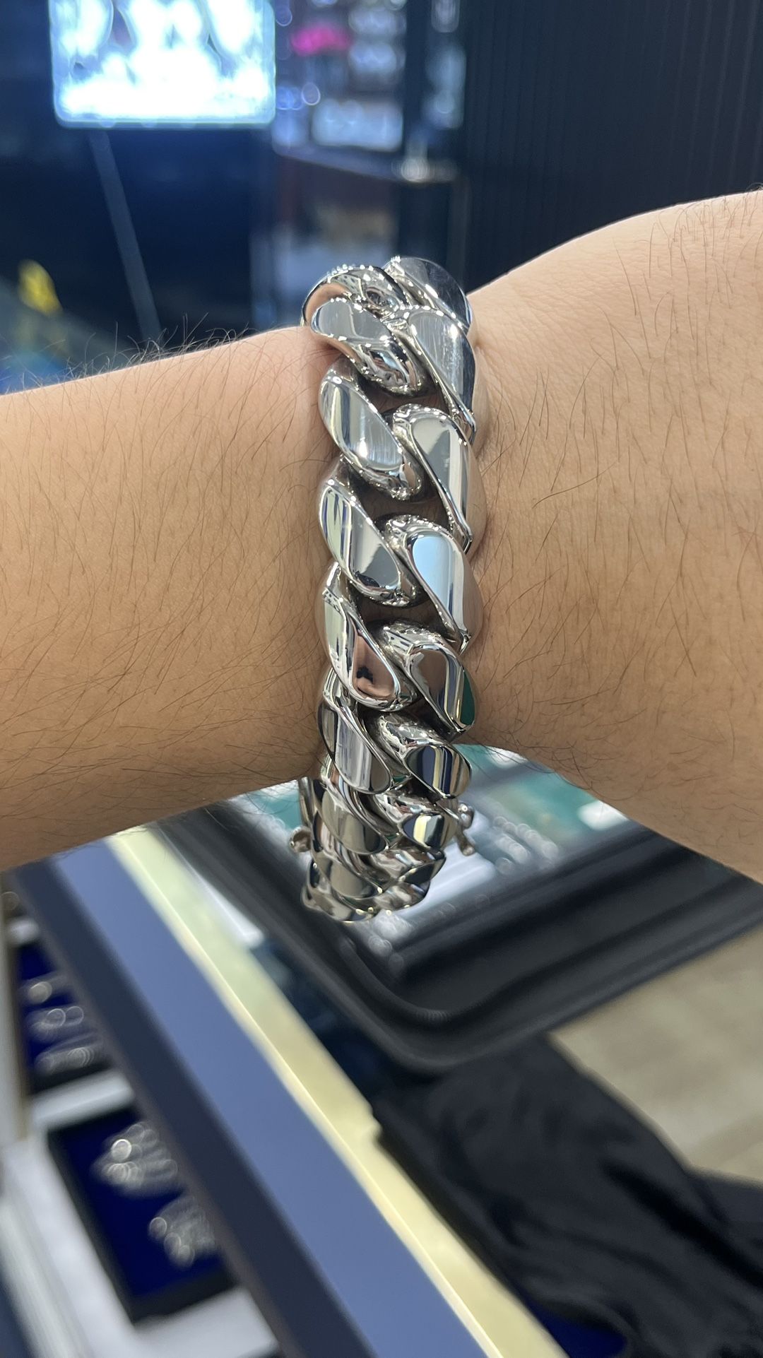 22MM Miami Cuban Link Bracelet 9” ⛓️ .950 Silver Dipped In Rhodium