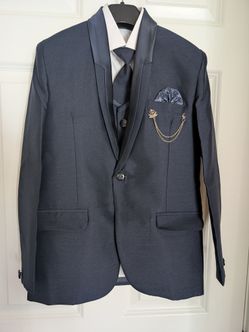 New 5 piece coat suit set for boys size 7