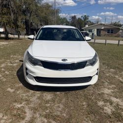 2017 KIA Optima