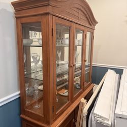China cabinet hutch top is removable for buffet bottom