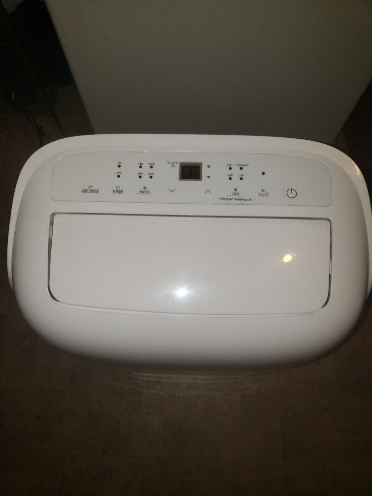 TOSHIBA AIR CONDITIONER