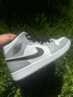 Nike Jordan 1 Mid