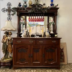 Vanity dresser (Antique)