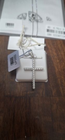 925 Sterling Silver Cross And Chain Diamond Cross