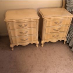 2 Antique Vintage Nightstands 