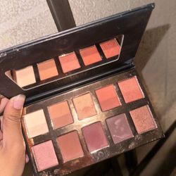 Eyeshadow Palette