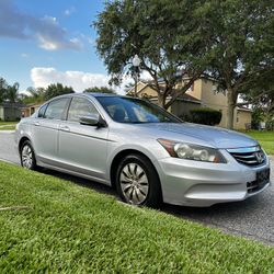 2011 Honda Accord Super Dependable 130k miles