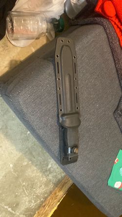 COAST KNIFE LIKE NEW